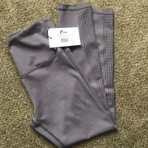 Zyia leggings